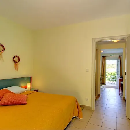 Apartmán Omirikon Residences
